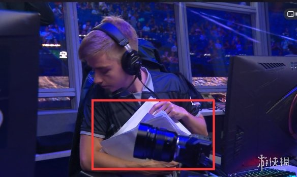 方包围或袭 方包围或袭