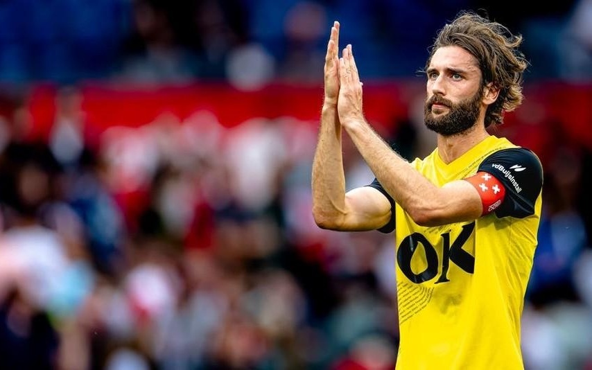 赛的助威 赛的助威