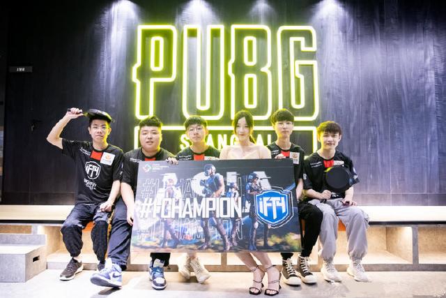 20分钟五犯离场！富永启生22+5三分下场尬笑 日本将打8强附加赛