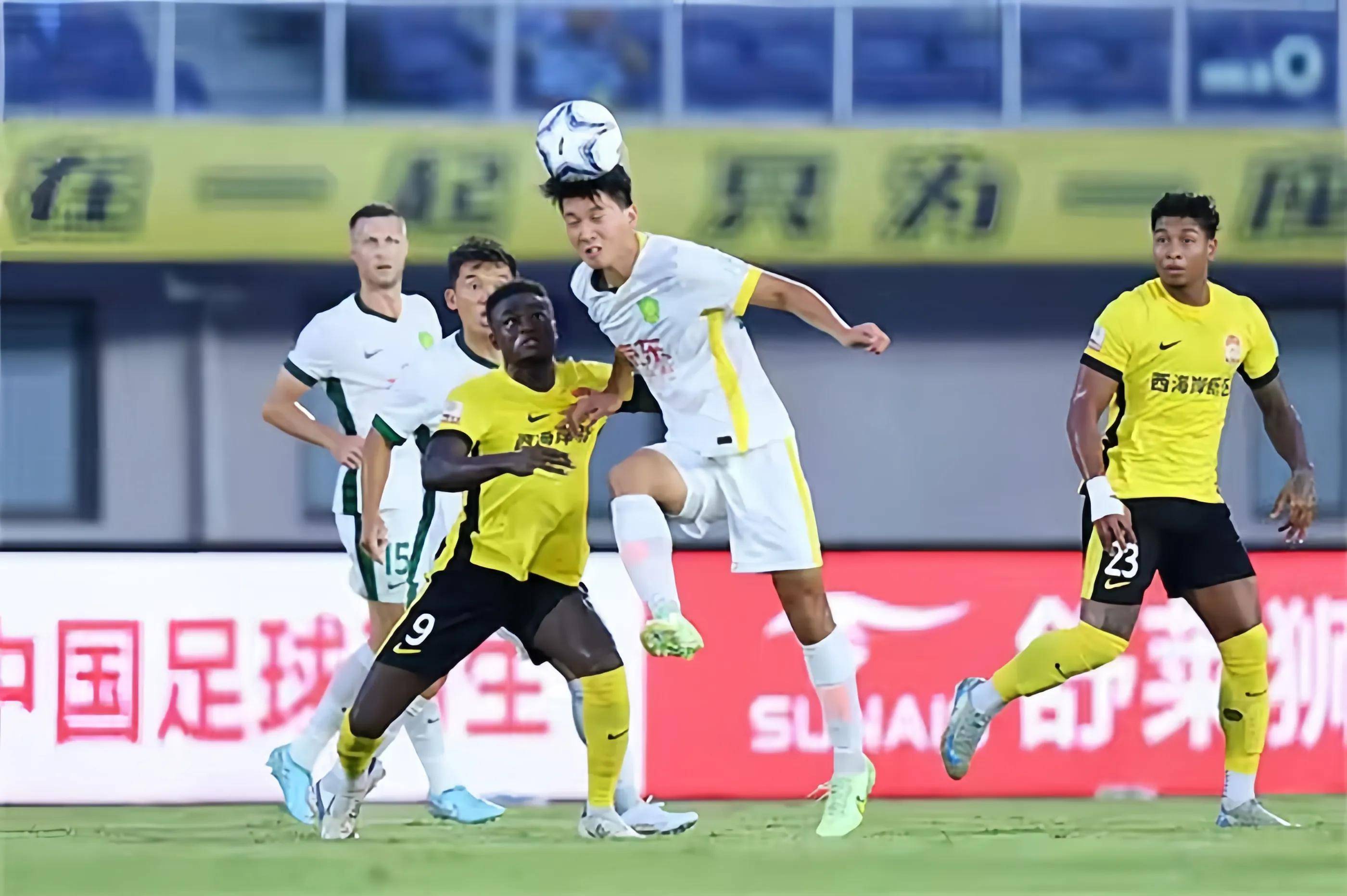 OMG官博：祝Angel生日快乐，在未来的日子里继续逐光前行！